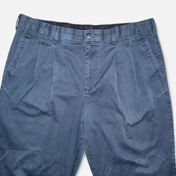 Croft & Barrow Navy Blue Men's Pleated Trouser Pants - Picture 2 of 8